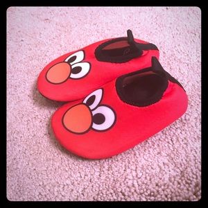 Baby Boy slip-on Swim/Water Shoes “Elmo”NEVER WORN